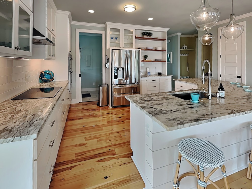 Down By the Bay by Ryson Vacation Rentals