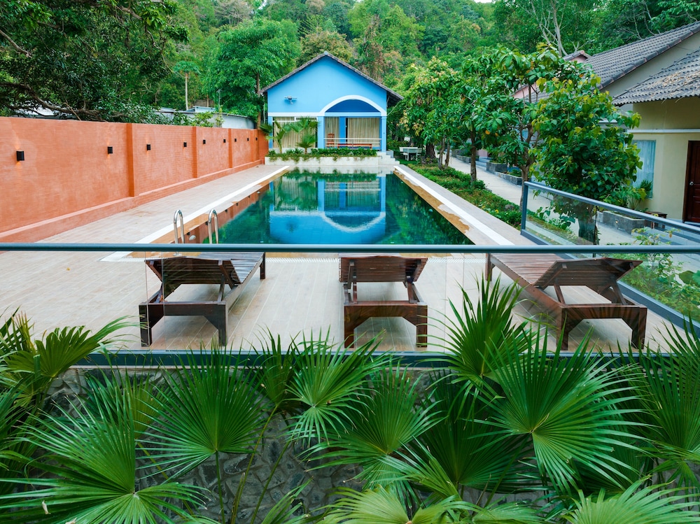 Phuc Thang Resort