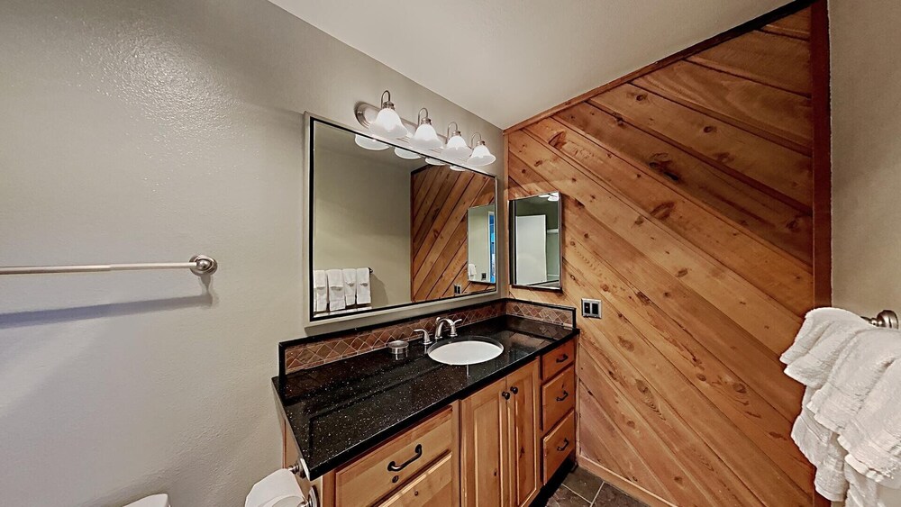 Mammoth Mountain Vacation Condos