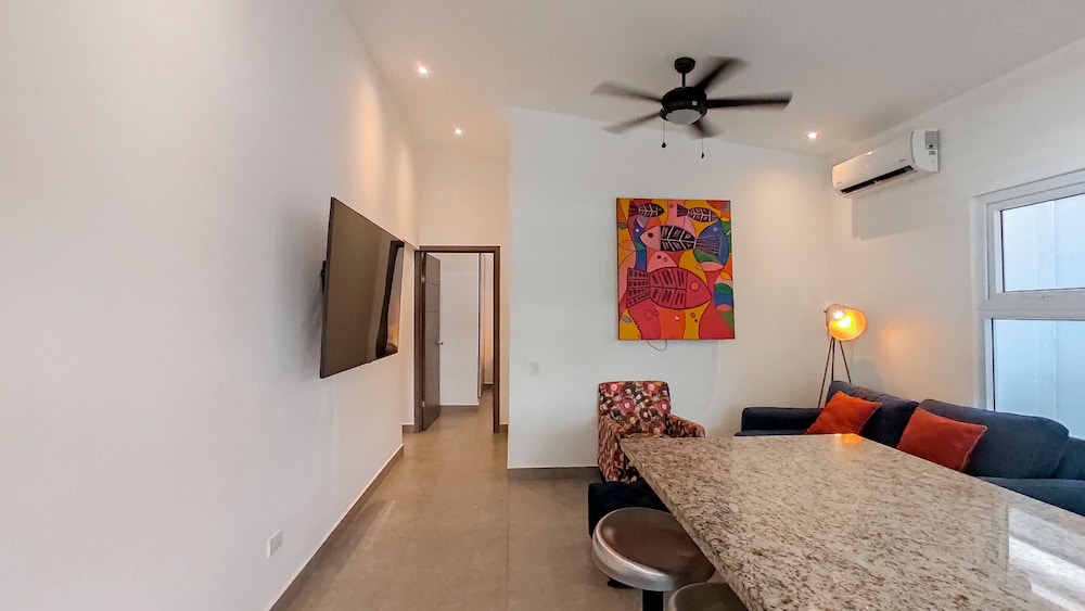 Chillax house