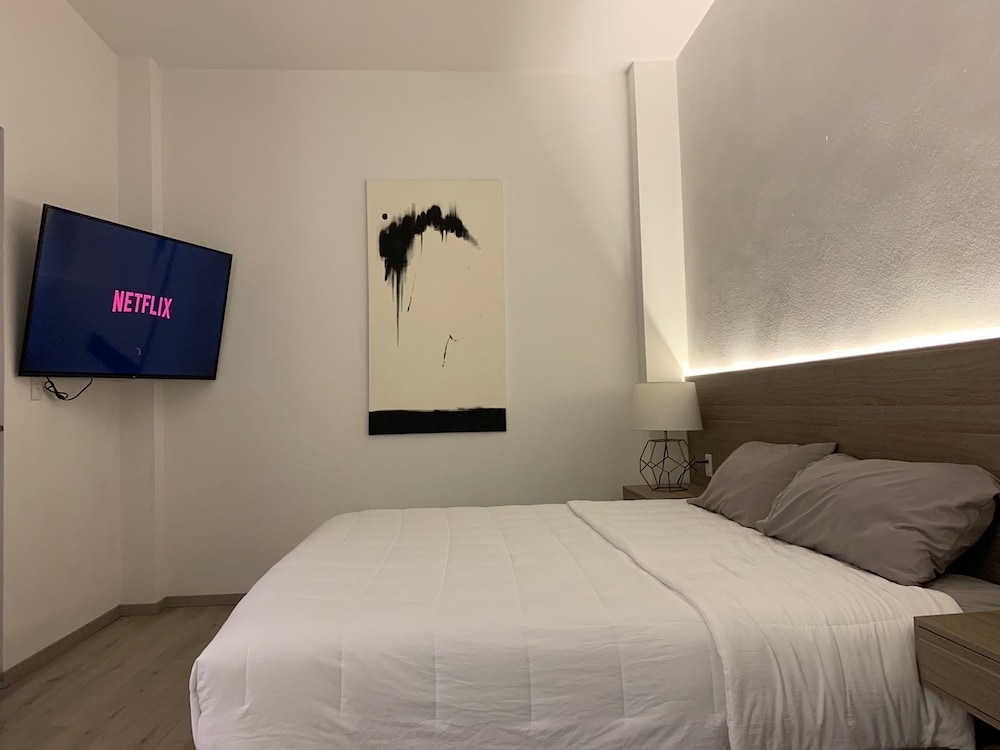 Pachuca Vacations - Hotel Blanco Pachuca - Property Image 4