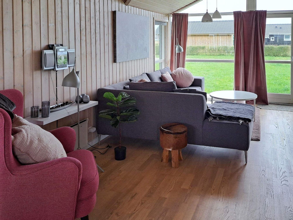 Spacious Holiday Home in Storvorde near Sea view 2