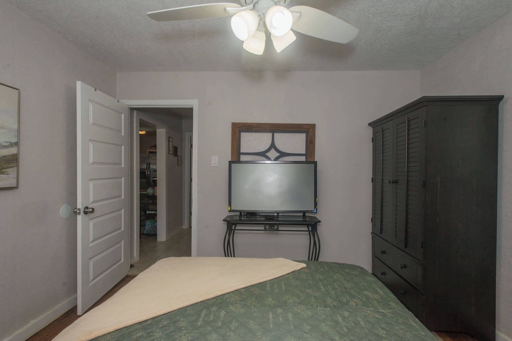Brunswick Bungalow 6ppl