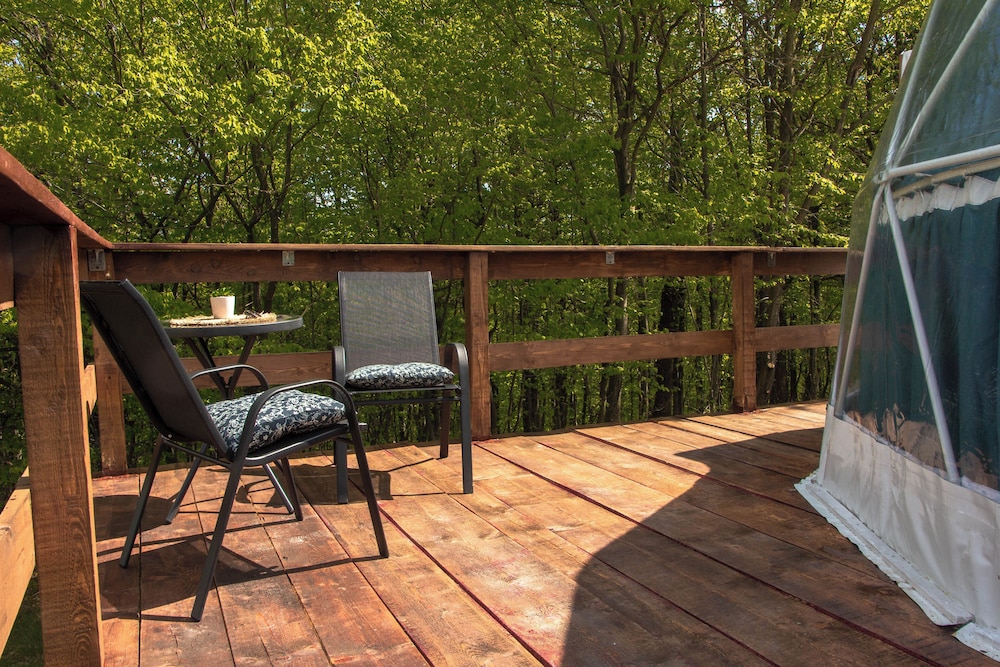 Sanctum Glamping