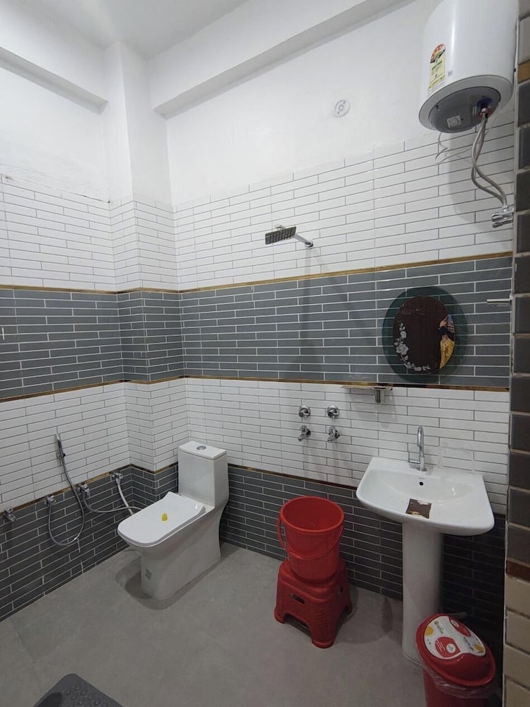 Kharari Guesthouse