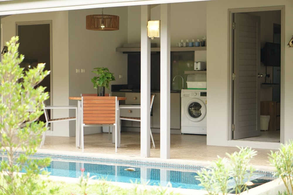 2 Bedroom Neer Phuket Airport