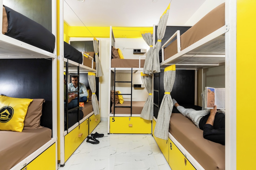 The Hosteller Agra