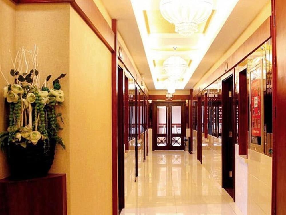 GreenTree Inn Huaian Chuzhou Avenue Zhou Enlai Memorial Hall Hotel - Property Image 13