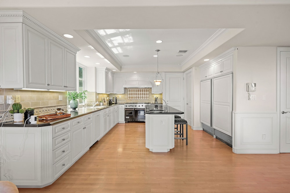 Savona Sanctuary Estate