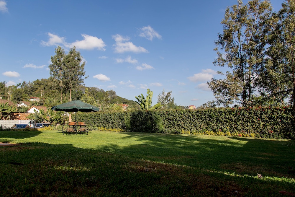 Kuniville Guest House
