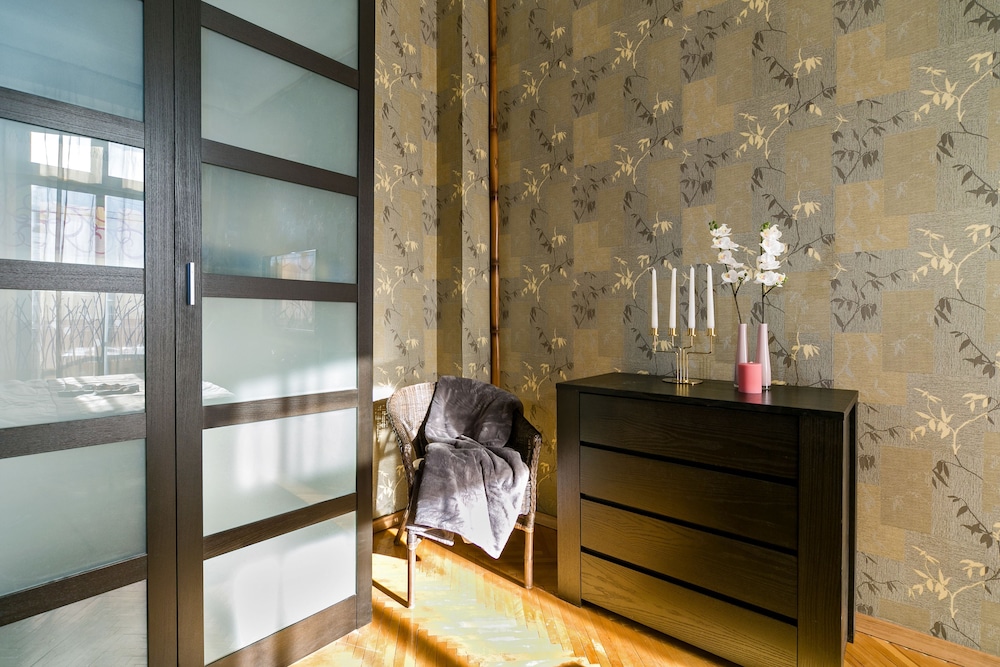GM Apartment Serafimovicha 2-415