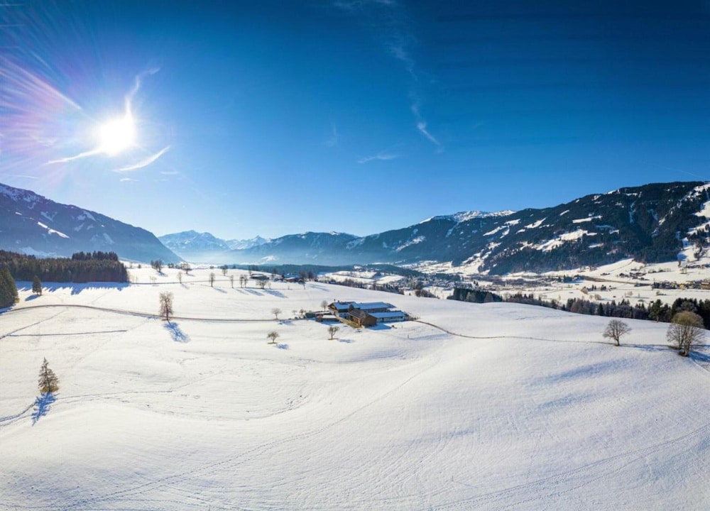 Appealing Apartment in Saalfelden Near Lake