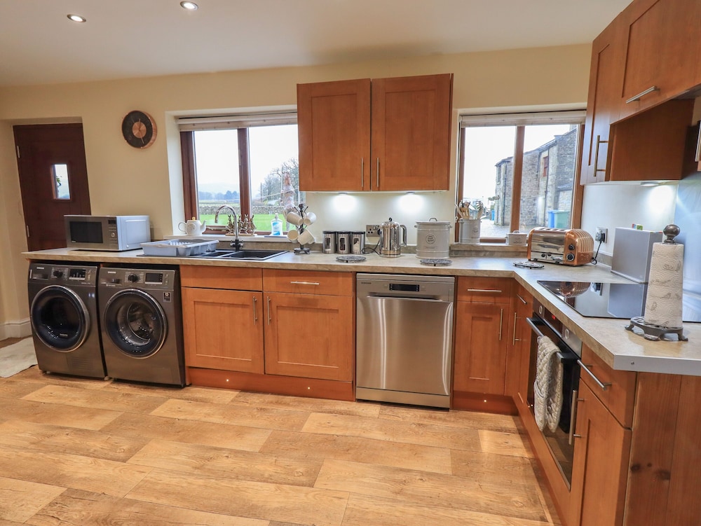 Lancaster Vacations - Orcaber Farm Retreat - Property Image 10