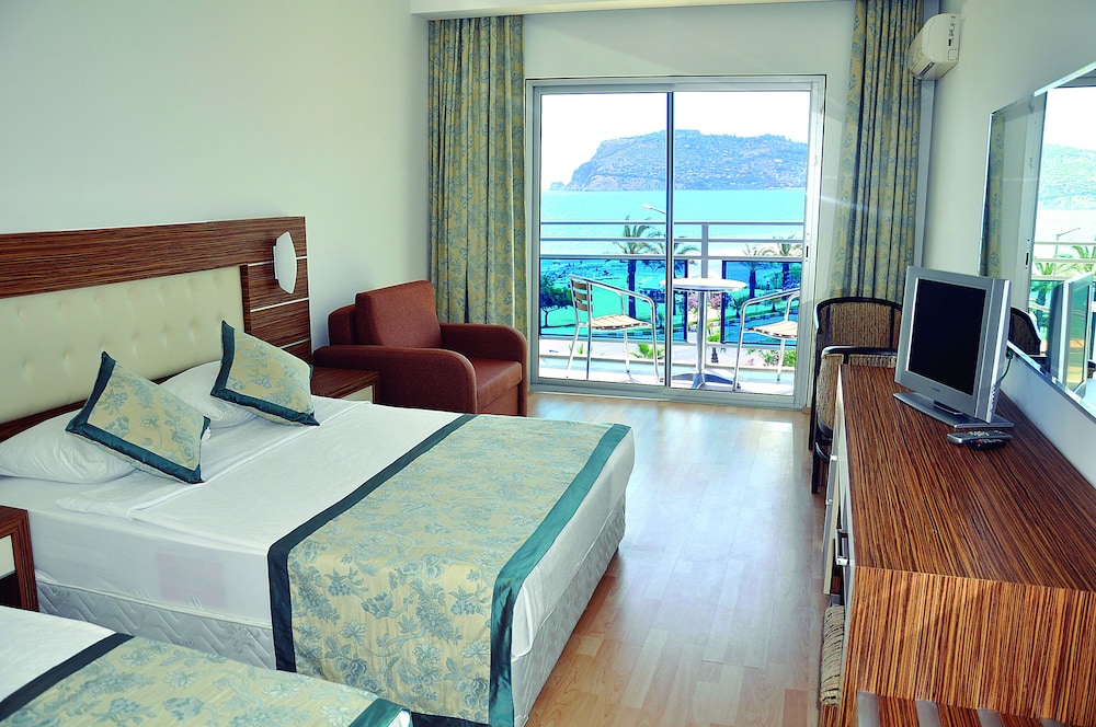 Blue Diamond Alya Hotel - All Inclusive