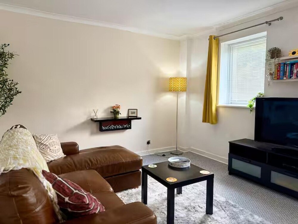 Cosy City Apartment - North of Carlisle - Pet Friendly