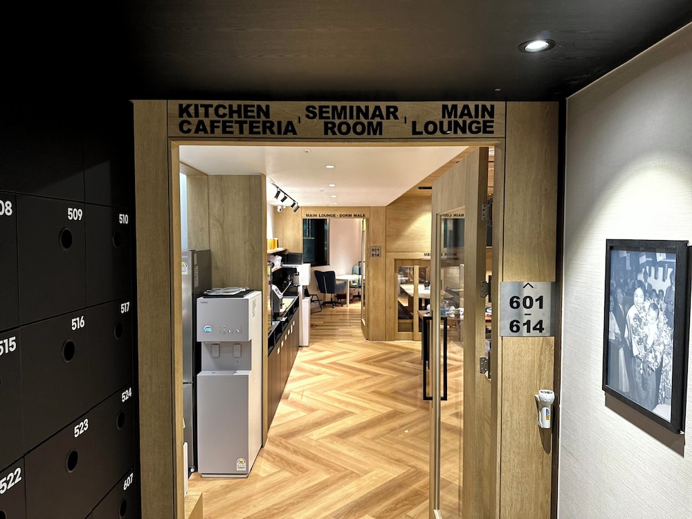 Nomad Live Hostel