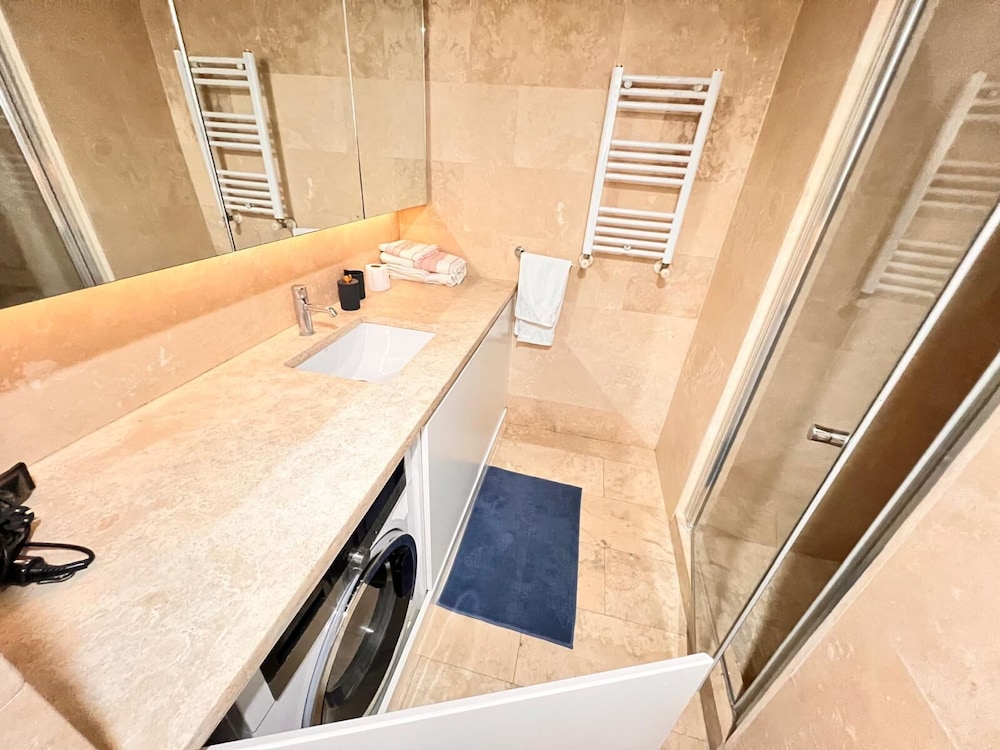 Divan Residence Apartment Rentals
