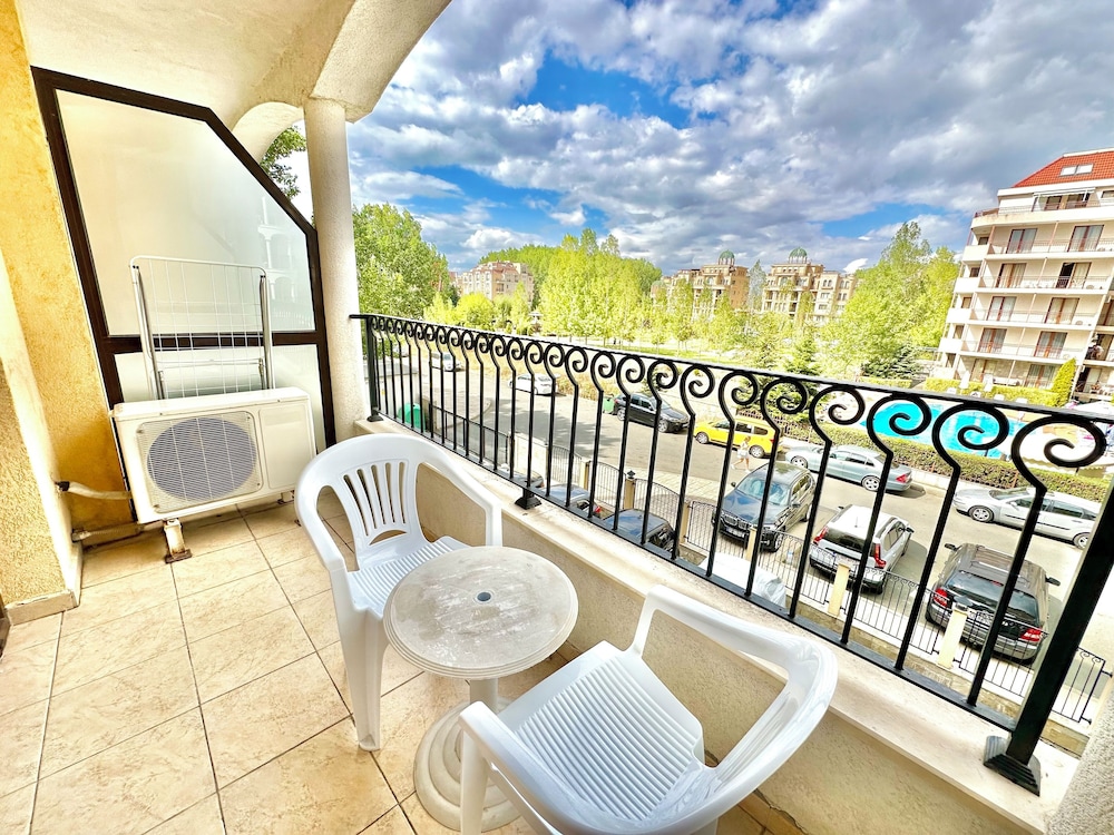 Menada Royal Sun Apartments