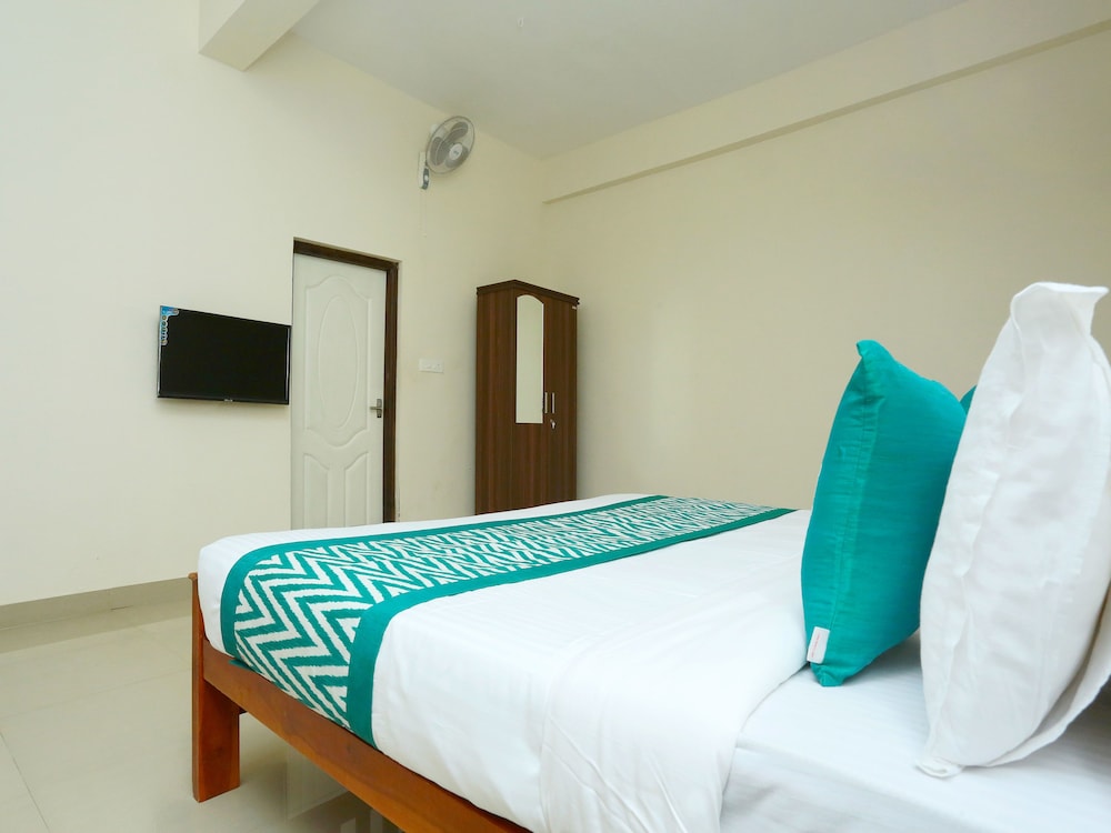 OYO 11516 Wayanad Royal Stream