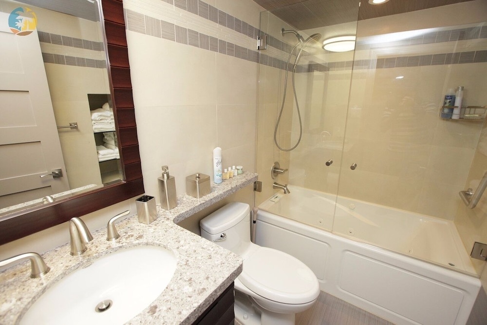 Alexander 1419/21 5 Bedroom Apts