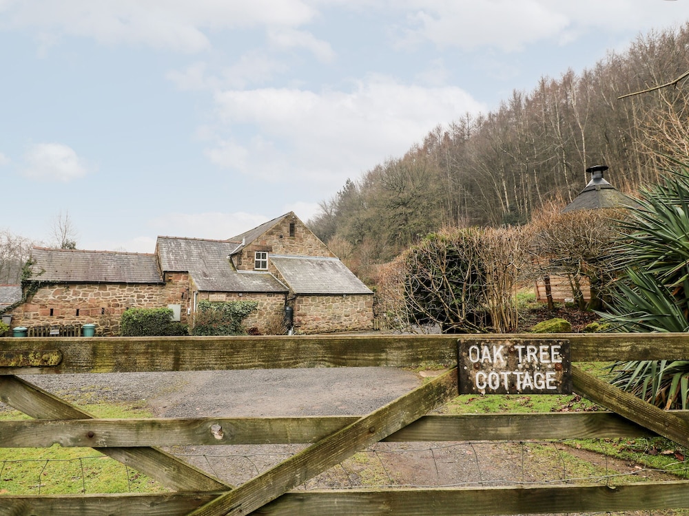 Oak Tree Cottage