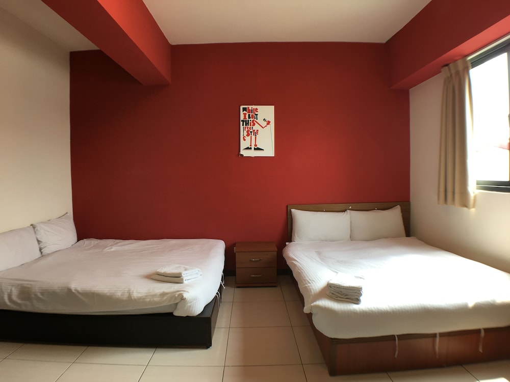 Taichung Go-Around Hostel