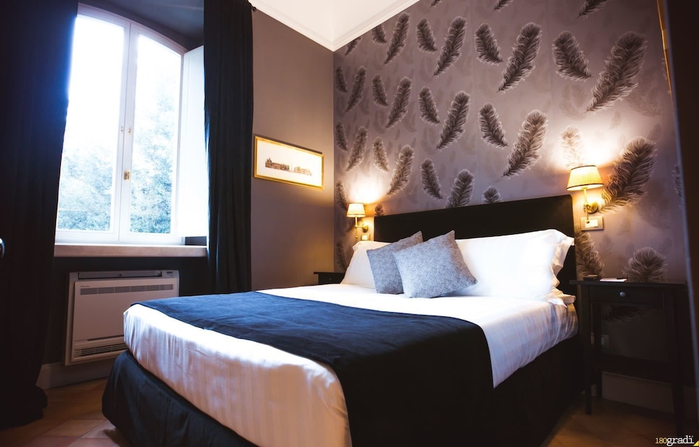 Parrasio Hotel