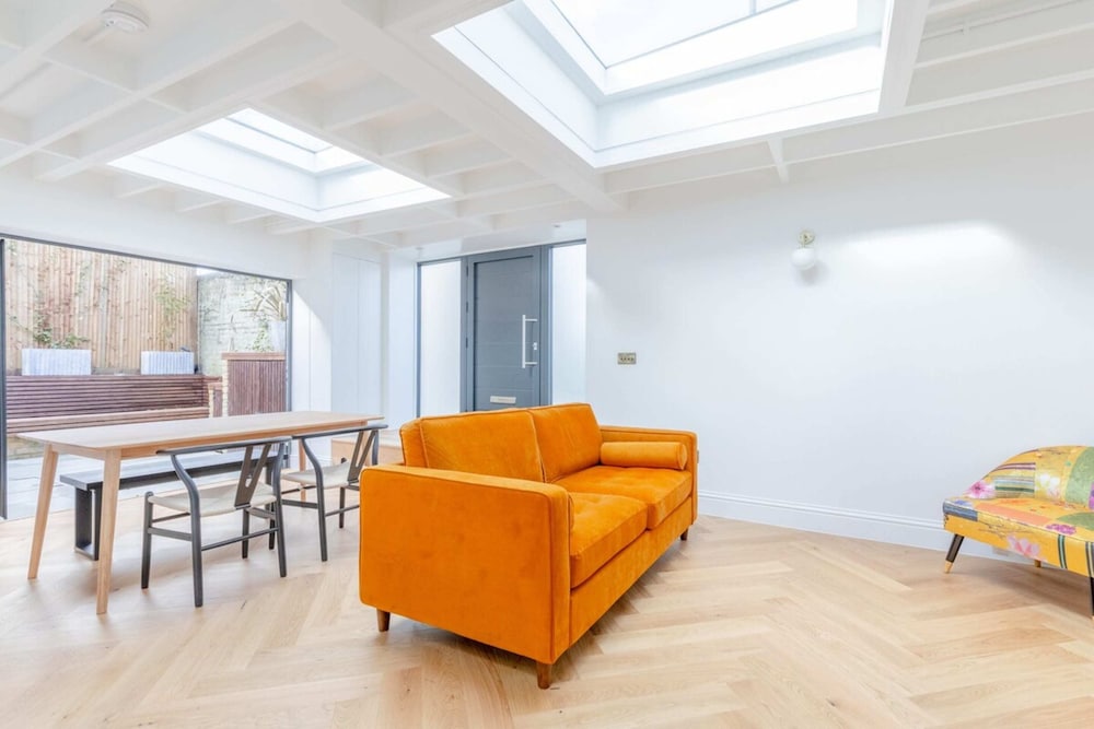 Luxuriously Compact 1BD Eco Home Clapham Common!