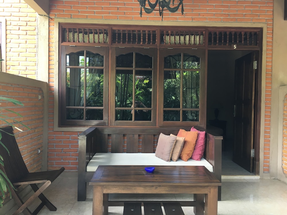 Cafe Wayan Cottages