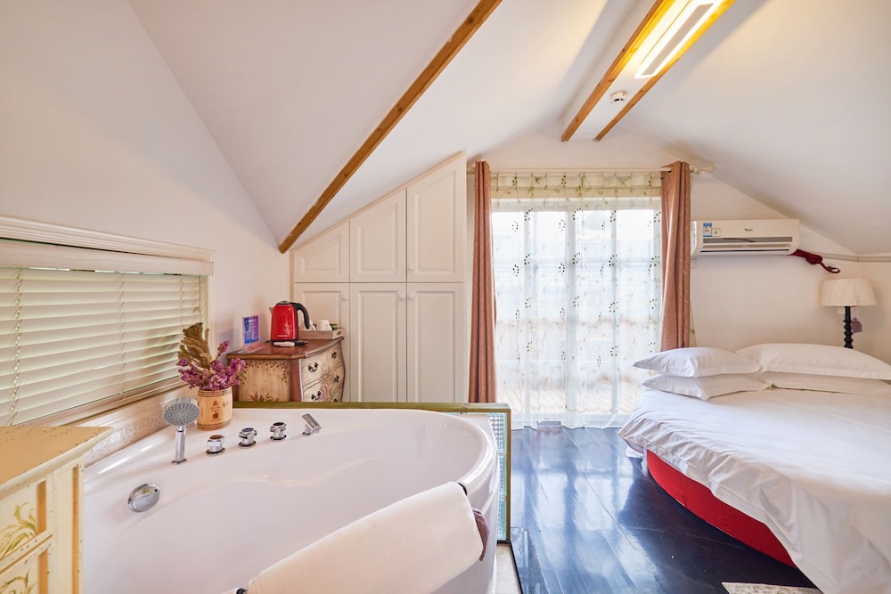 Hangzhou Ling Inn