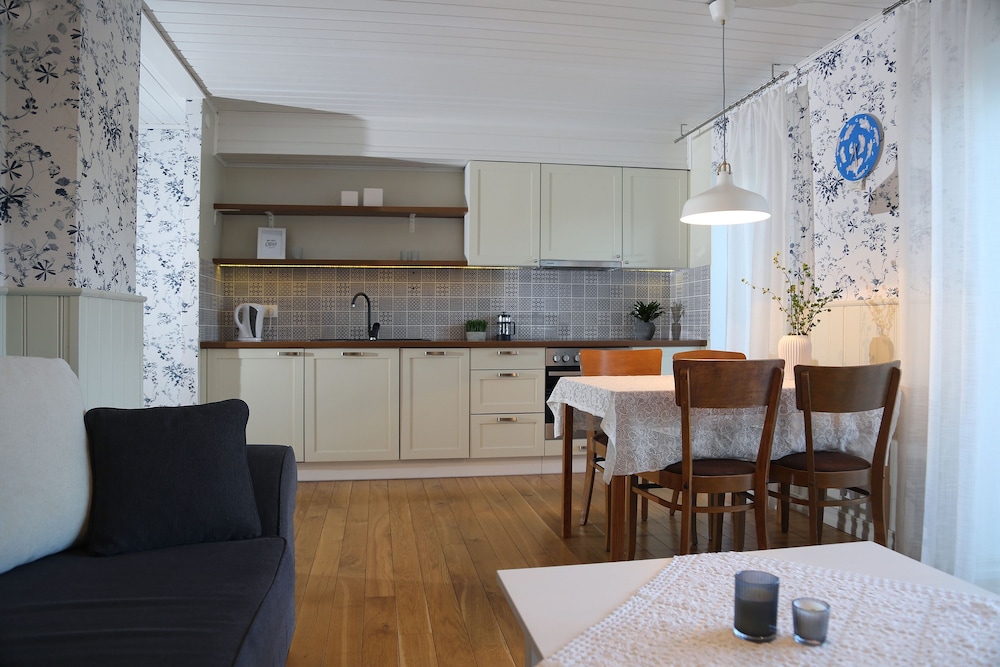 Läätsa Holiday Homes