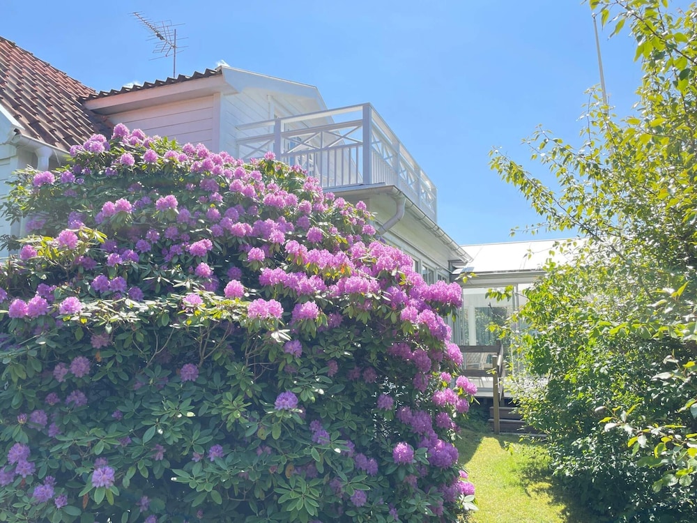 5 Star Holiday Home in Mellbystrand