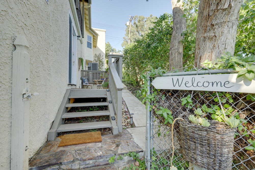 Chic Peaceful Retreat 16 Mi to Beaches & Wineries!, photo 23