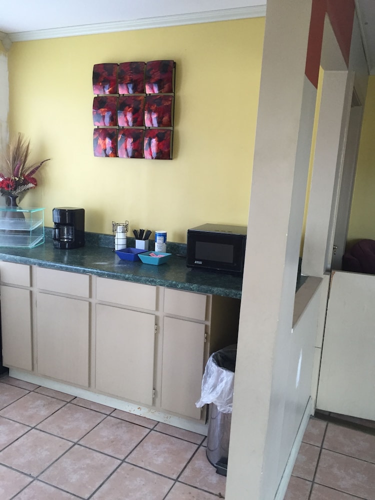 Kinder Vacations - Kinder Inn - Property Image 8