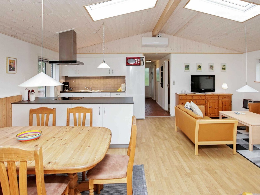 6 Person Holiday Home in Jerup
