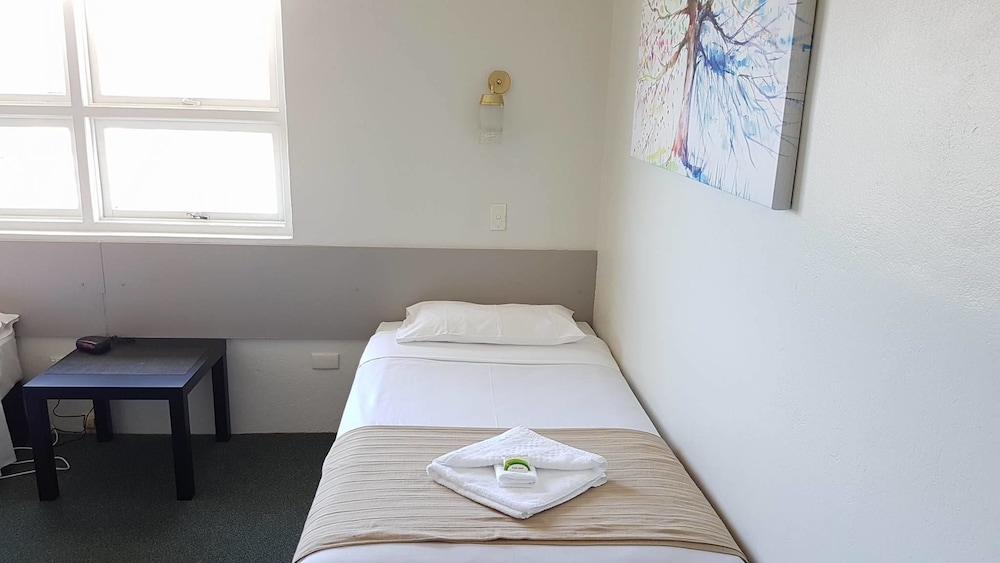 The Menai Hotel Motel
