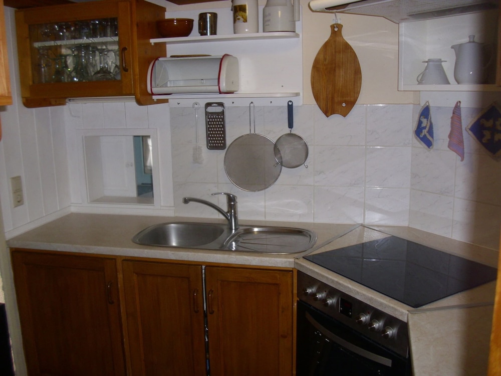 Photo 34