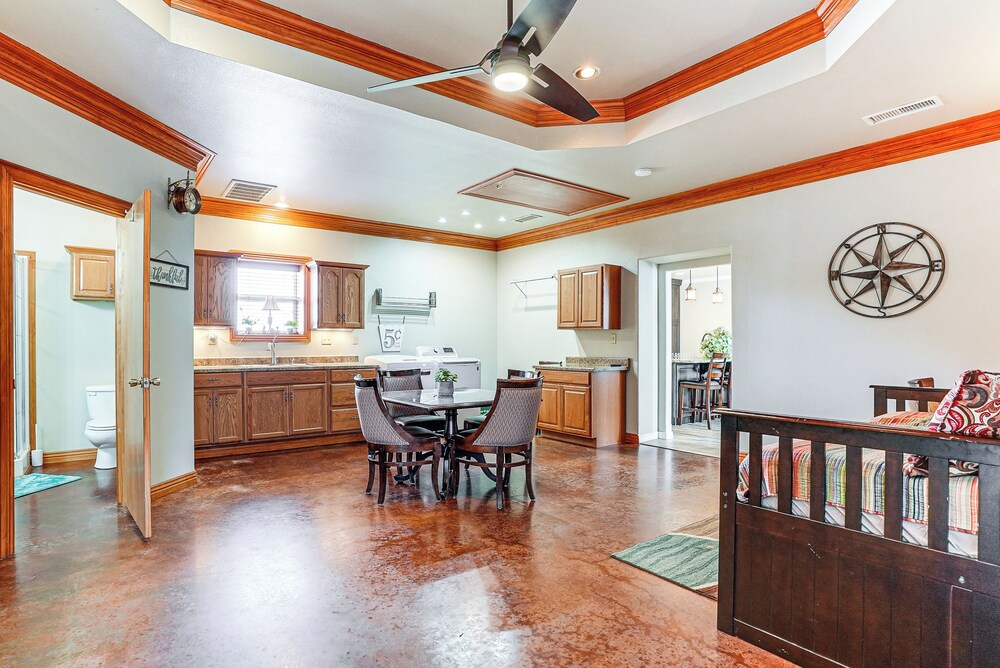 Fenced Yard: Modern Barndominium in Amarillo!
