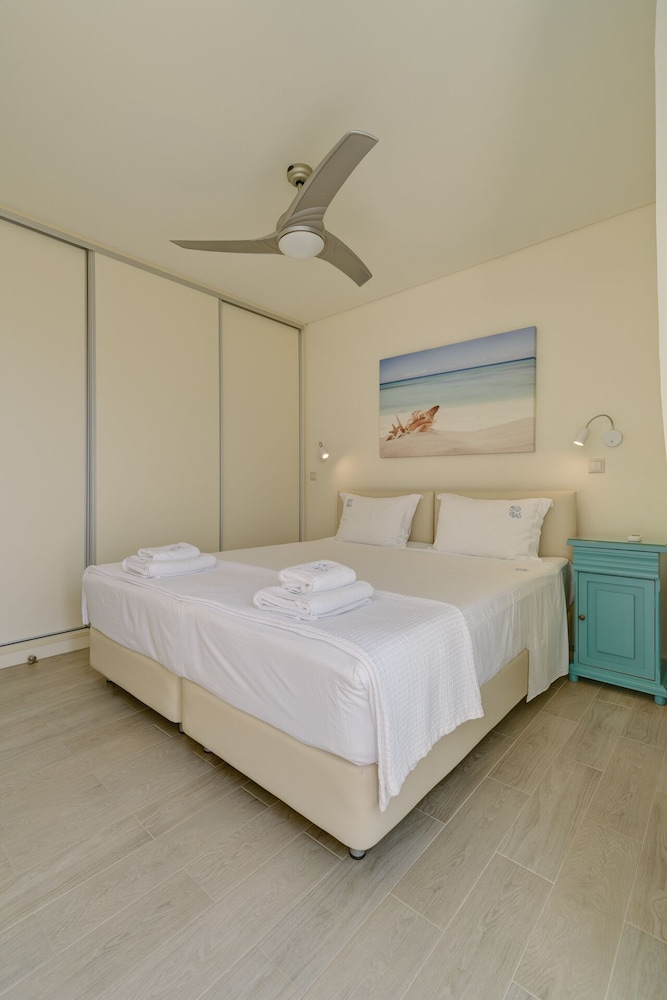 Ouzo Panoramic Houses 1, with private pool