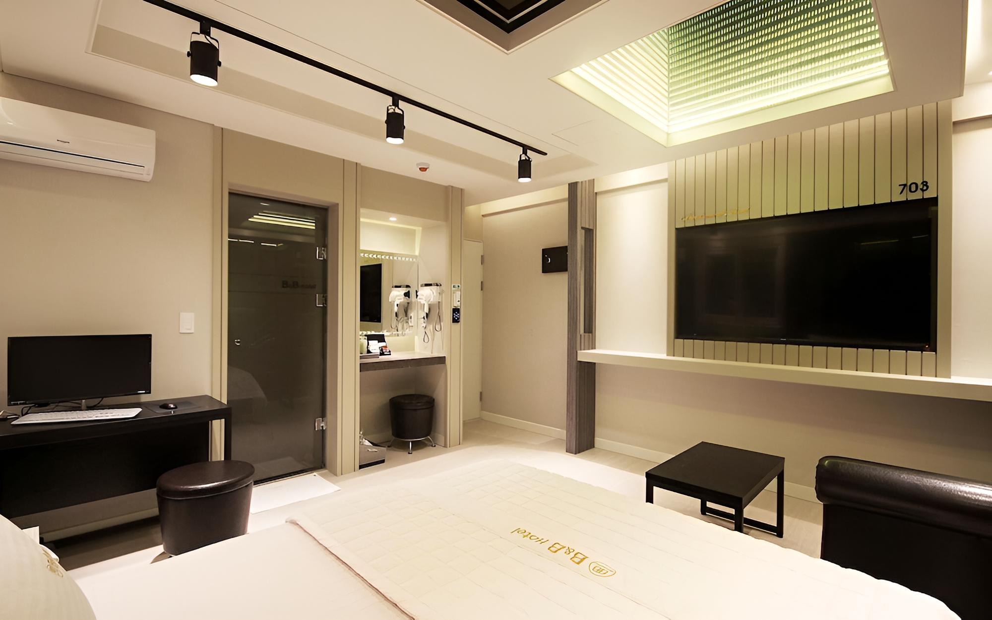 Yecheon B and B
