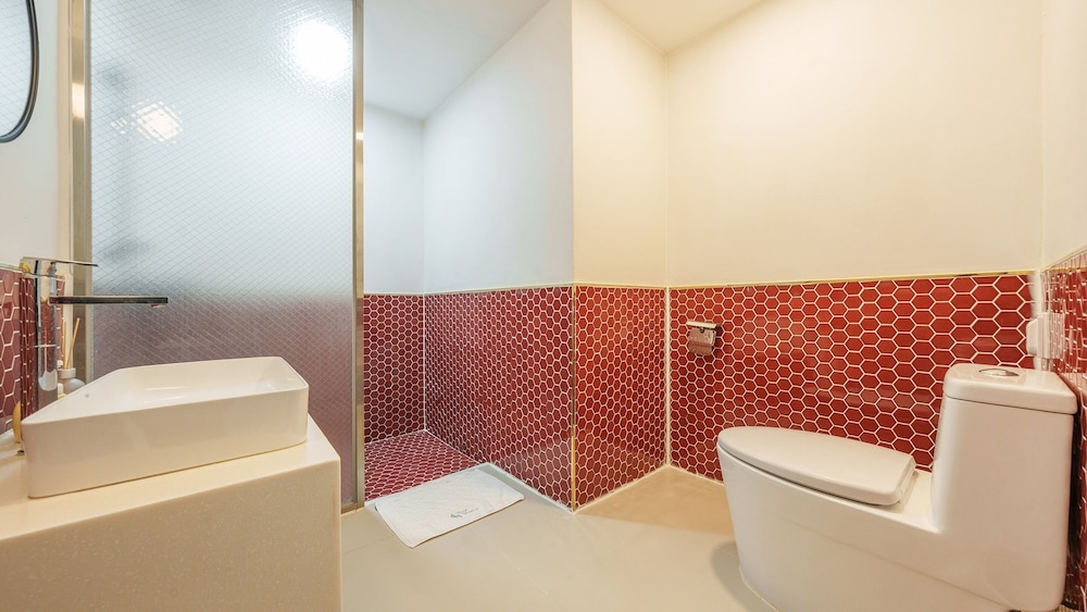 Gyeongju Rose Breeze Pool Villa Pension