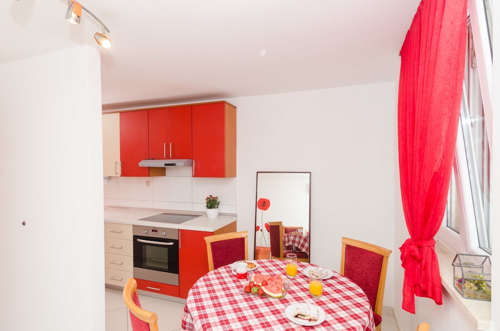 Burum Apartments