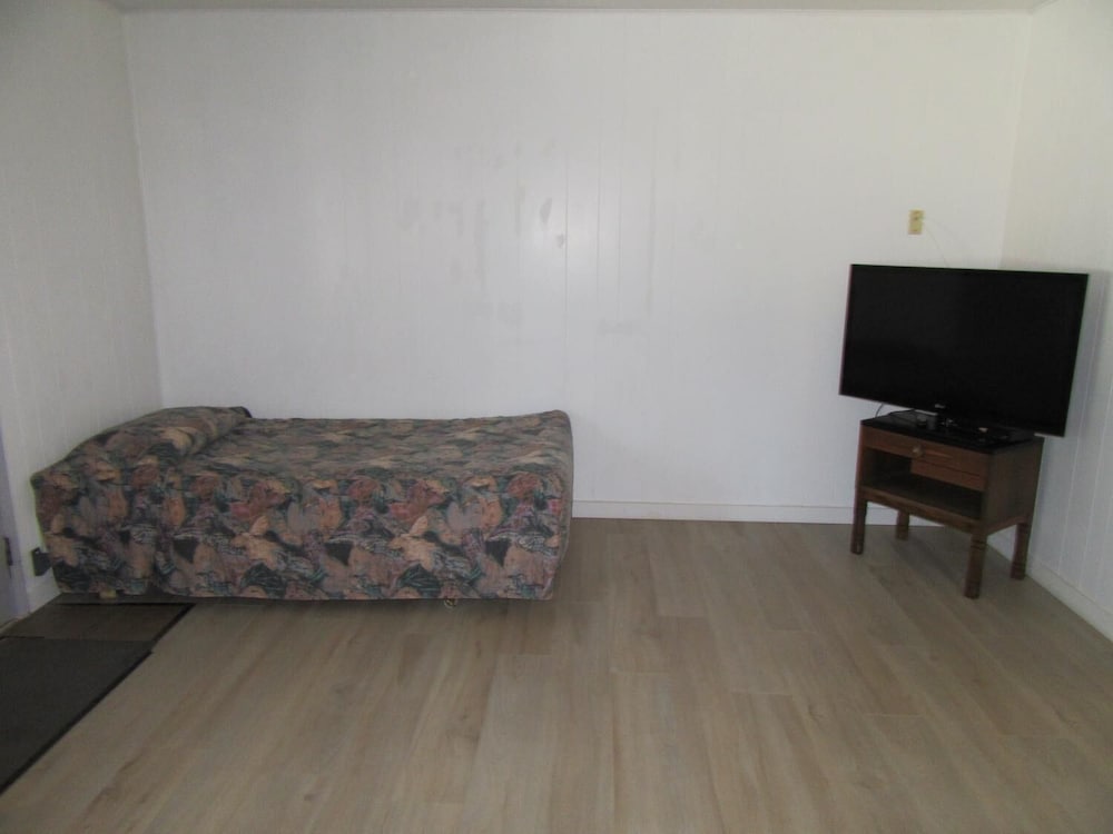 Marland Motel