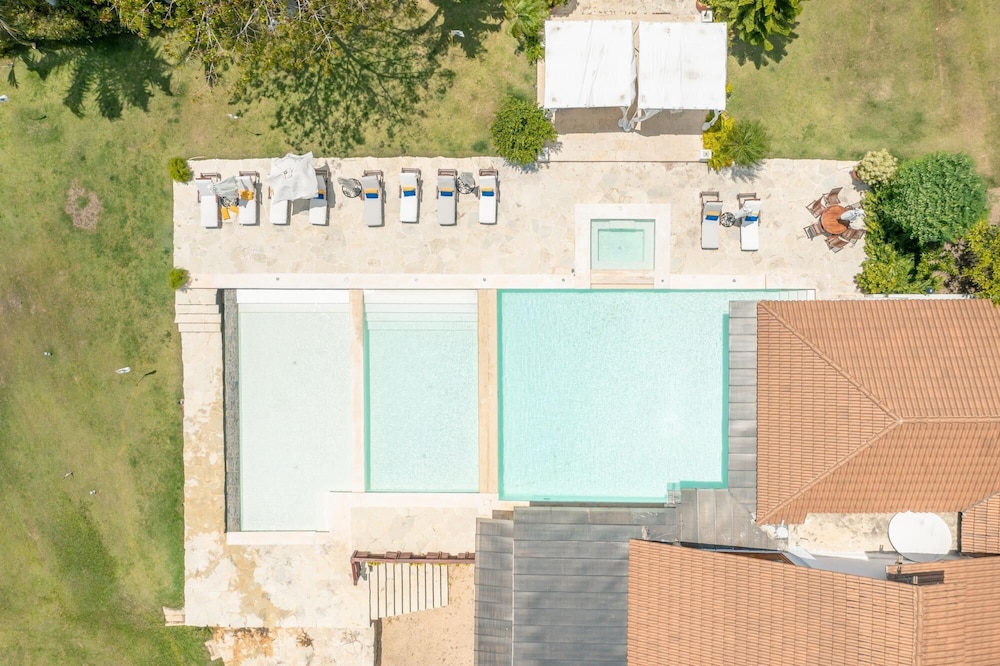Wonderful Villa w Style at Colinas Casa de Campo view 3