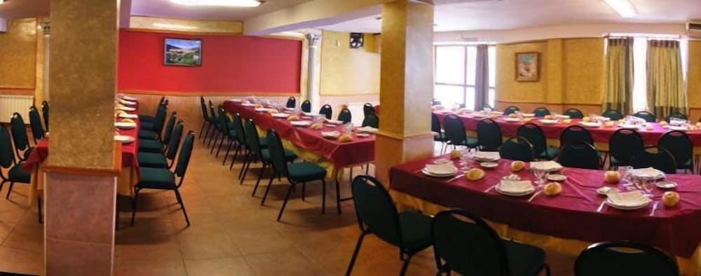 Hostal Cabezuela photo 3