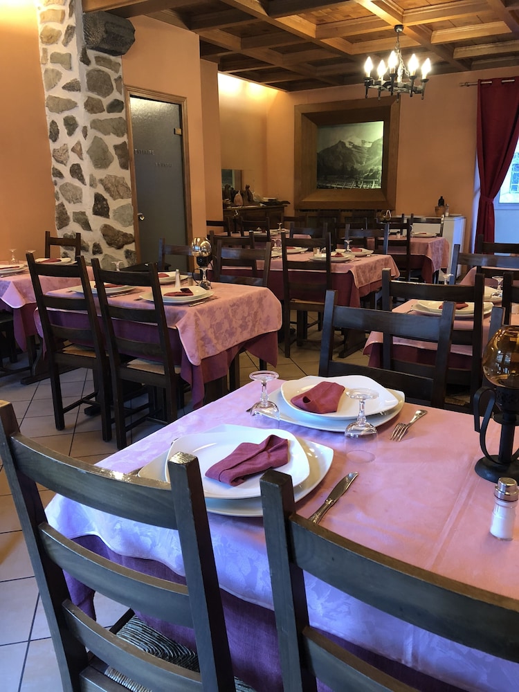 Modane Vacations - Hotel Le Perce Neige - Property Image 12