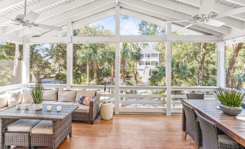 Spacious Family Getaway
