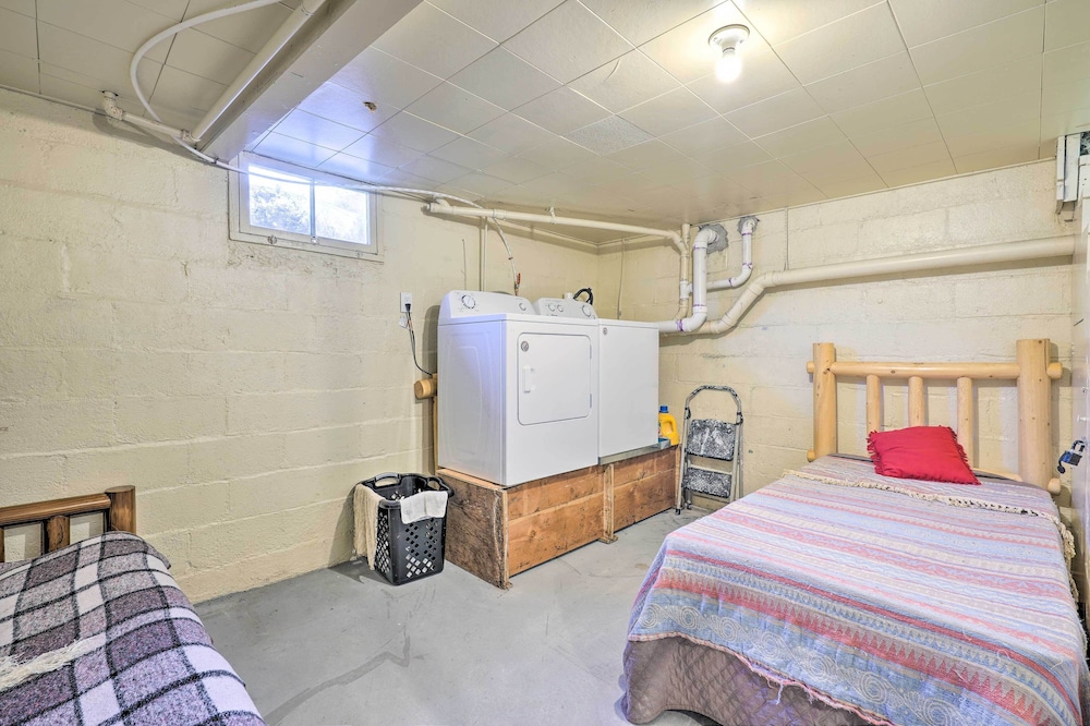 Canon City Vacations - Canon City Abode, 13 Mi to Royal Gorge Bridge! - Property Image 5