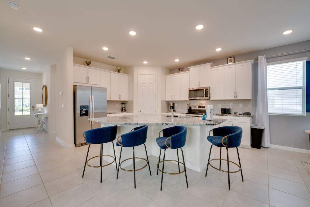 Orlando Area Getaway ~ 17 Mins to Theme Parks!