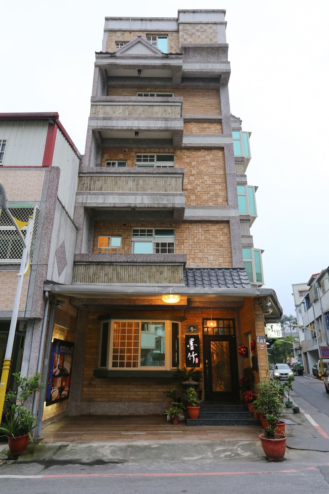 Mozhu B&B